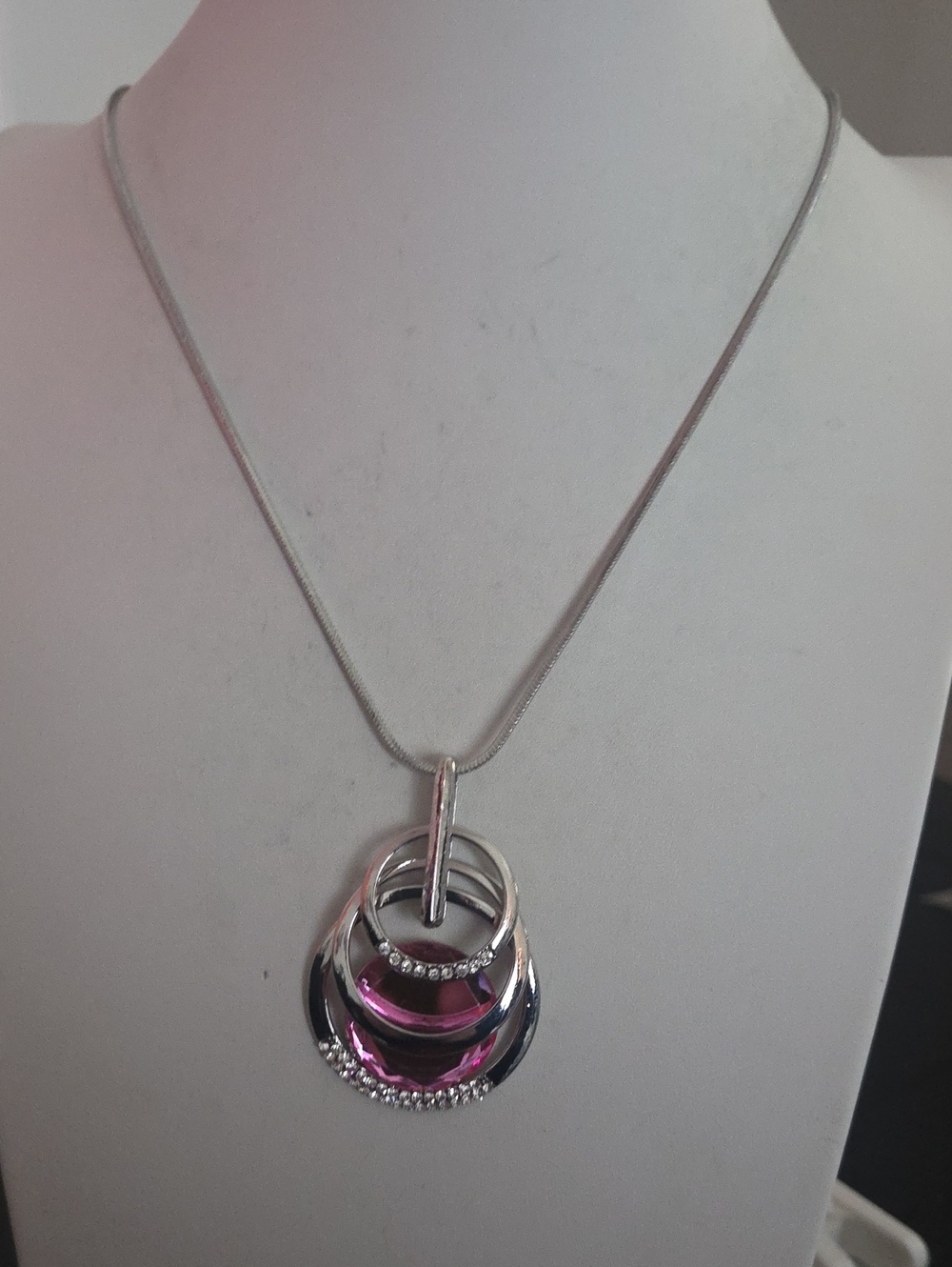 Paparazzi Pink Gem Pendent Necklace NWT